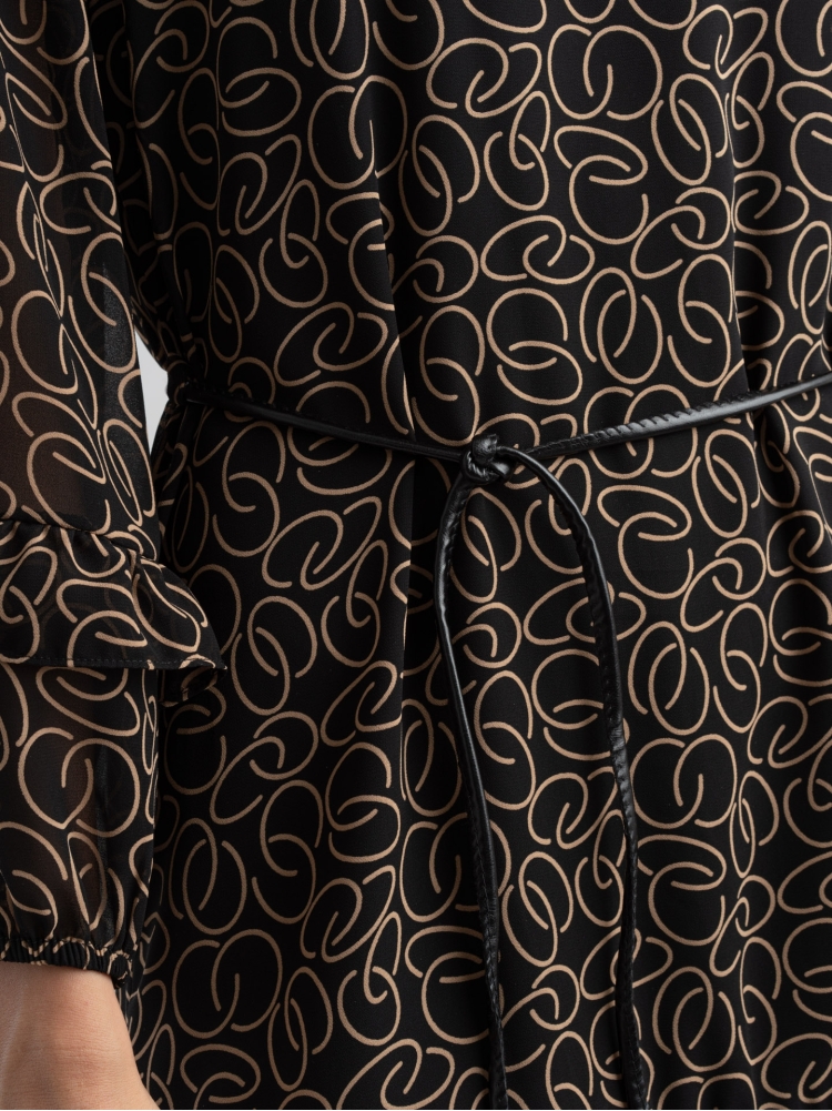 Abito stampa geometrica