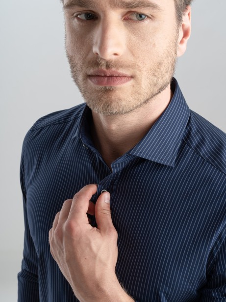 Camicia uomo gessata in...