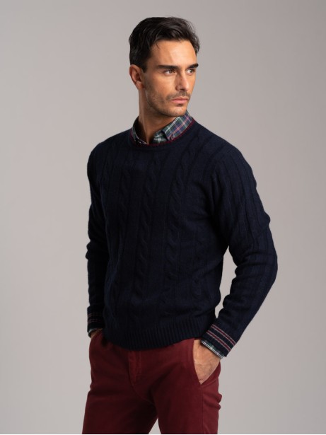 Maglia girocollo uomo a trecce con contrasto collo e polsi 2