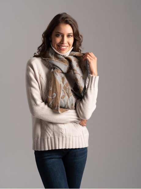 Sciarpa donna disegno floreale con lavorazione in lurex