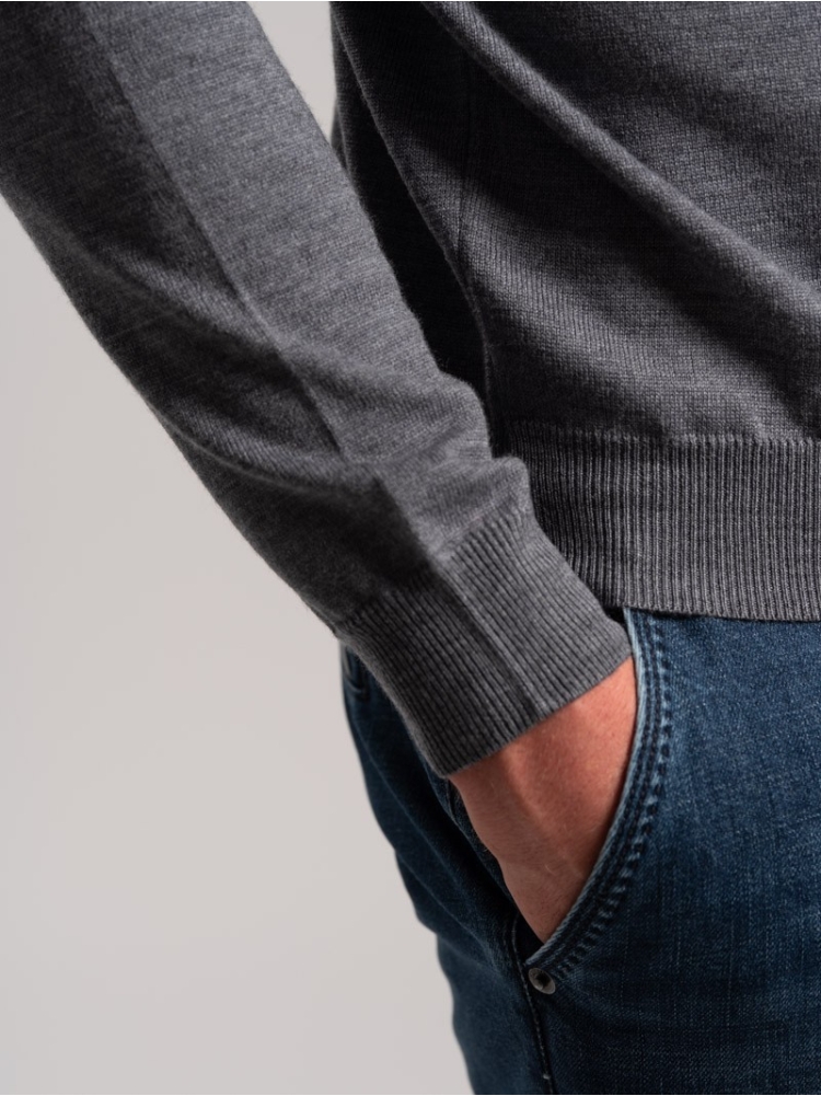 Maglia uomo dolcevita tinta unita in...