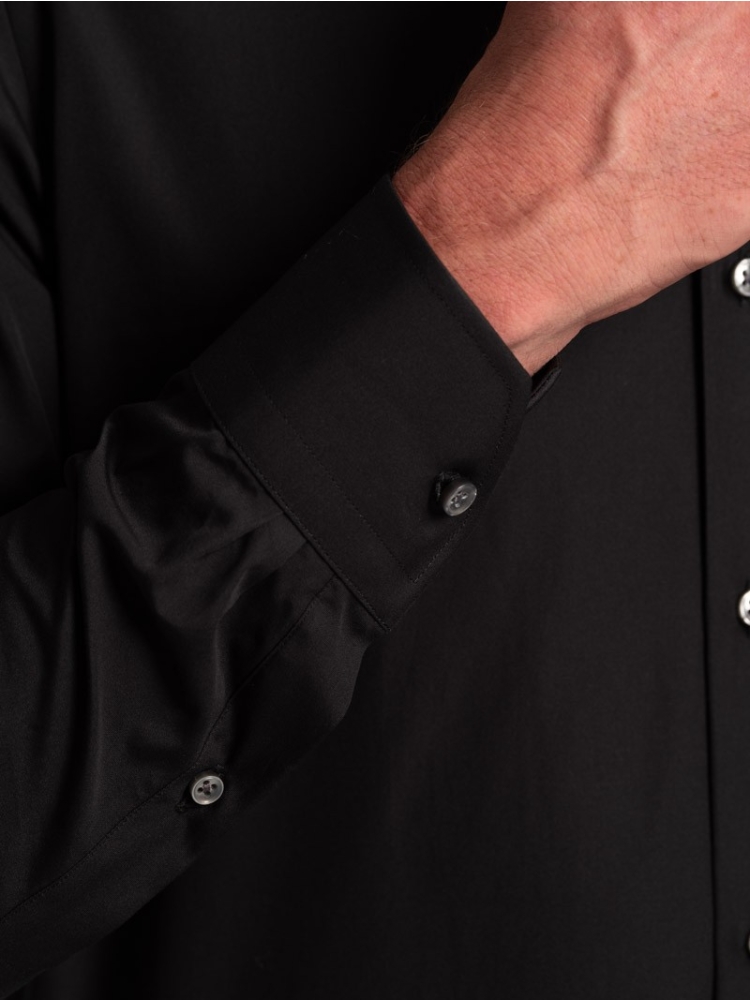 Camicia uomo tinta unita in popeline...