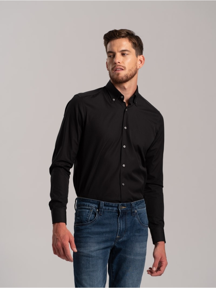 Camicia uomo tinta unita in popeline...