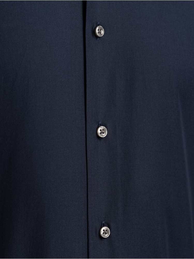 Camicia uomo tinta unita in popeline...