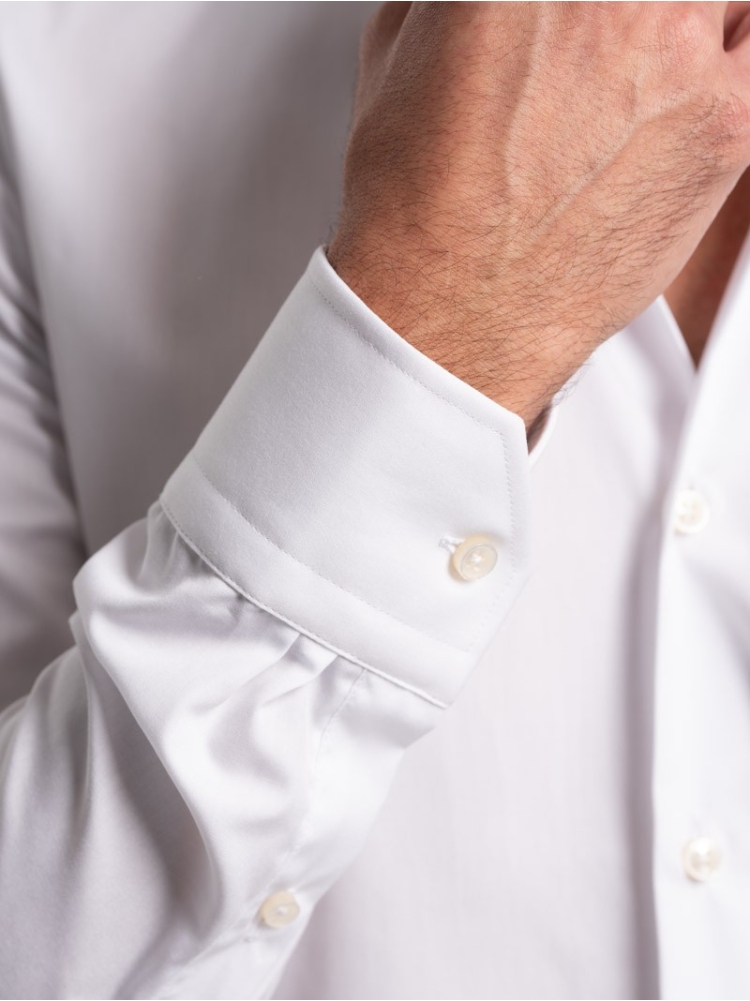 Camicia uomo tinta unita in popeline...