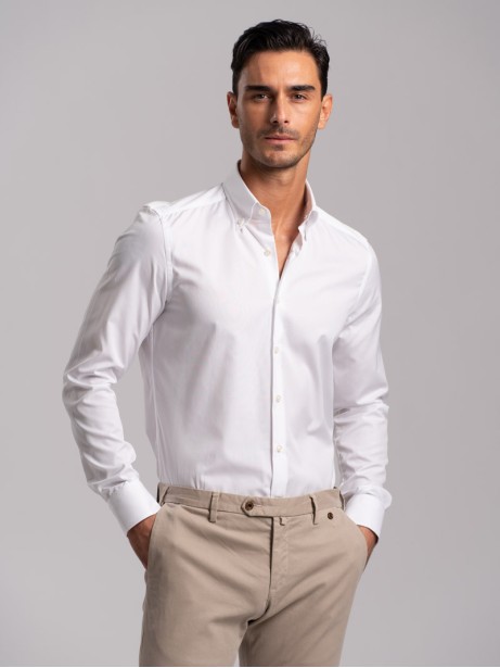 Camicia uomo tinta unita in...