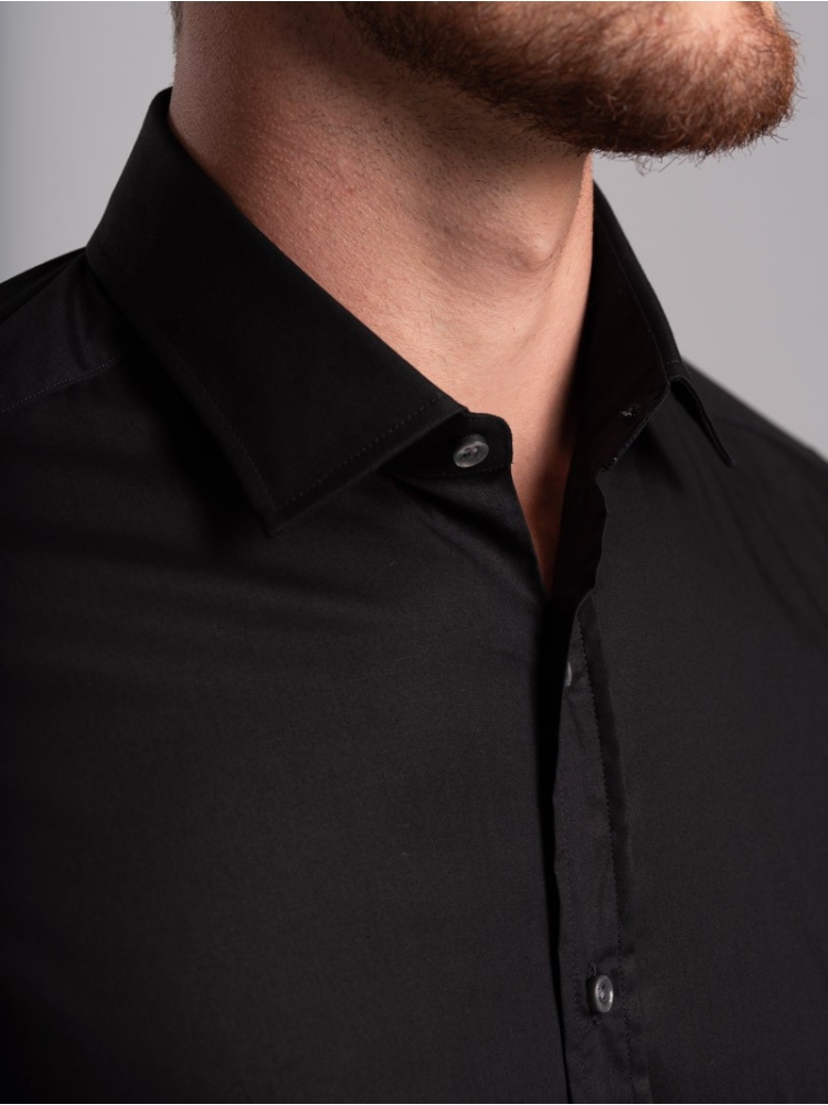 Camicia uomo tinta unita in popeline...