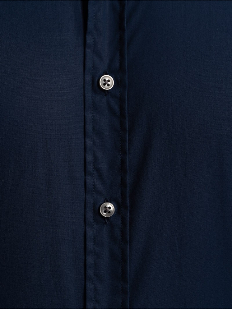 Camicia uomo tinta unita in popeline...