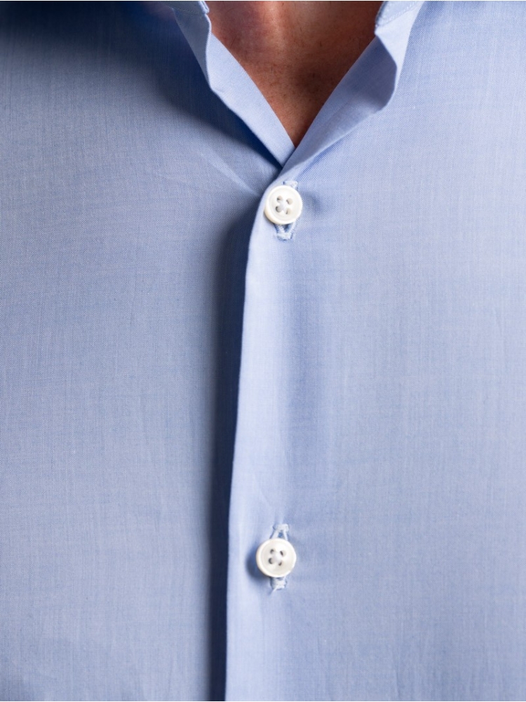 Camicia uomo tinta unita realizzata...