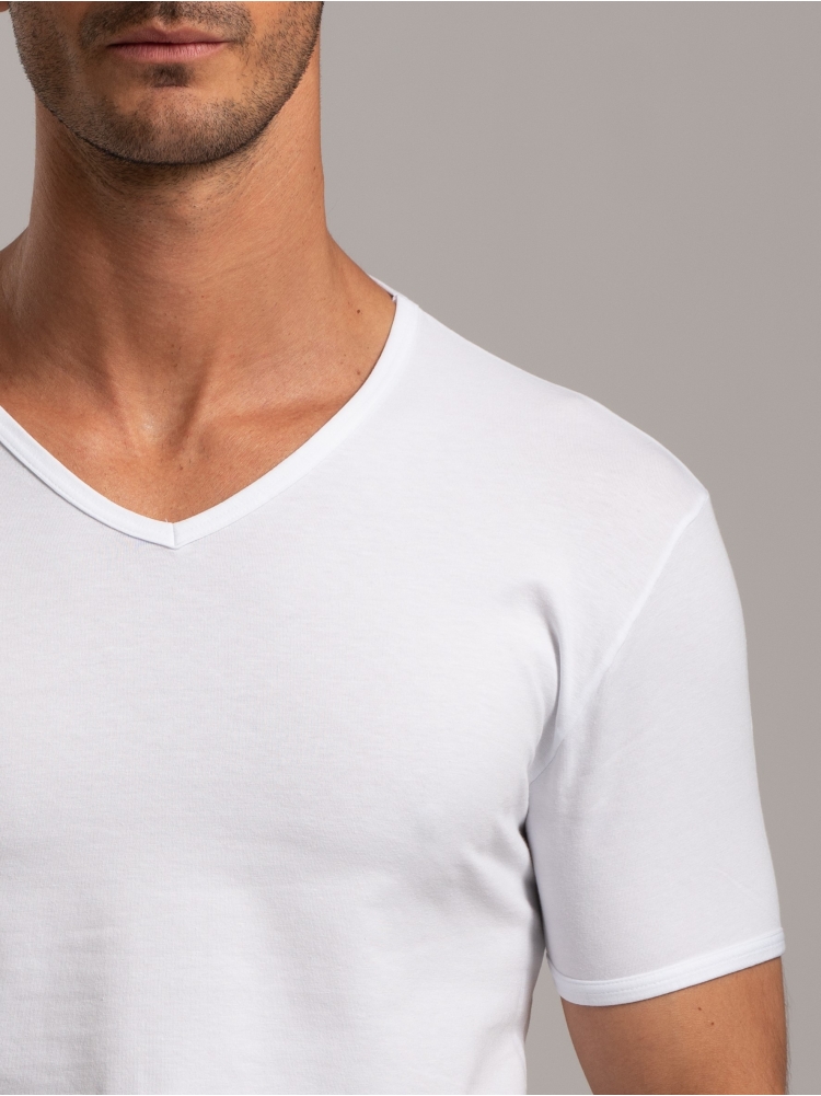 Maglietta scollo V in cotone jersey...