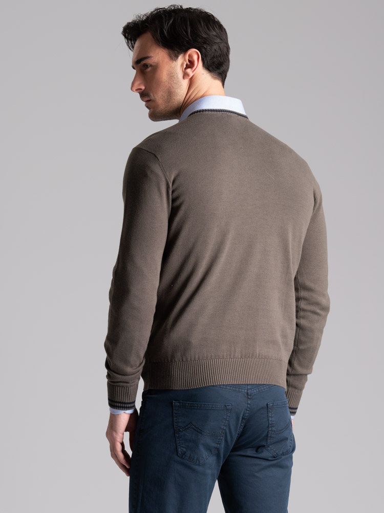 Maglia uomo in cotone scollo a V con contrasti