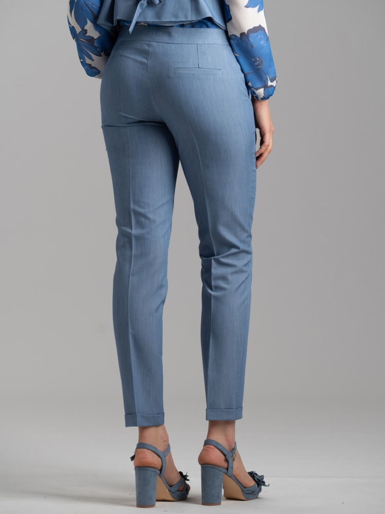 Pantalone donna a sigaretta effetto denim