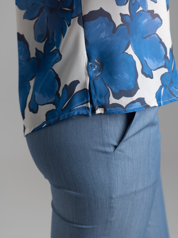 Camicia donna floreale pervinca a manica lunga con rouges