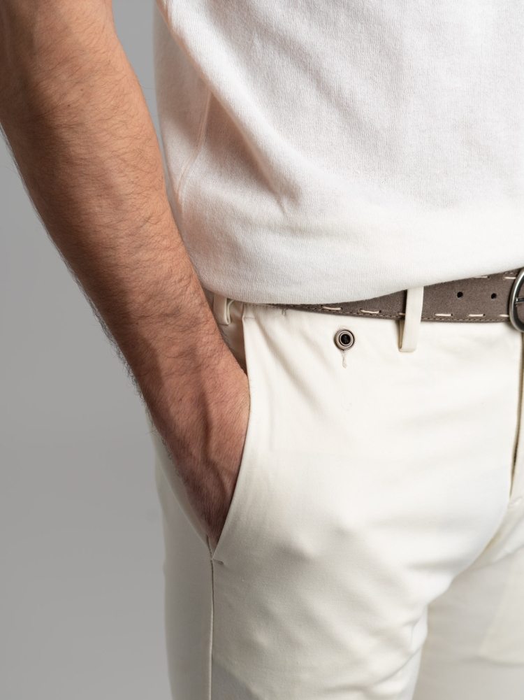 Pantalone uomo chino in tricotina...