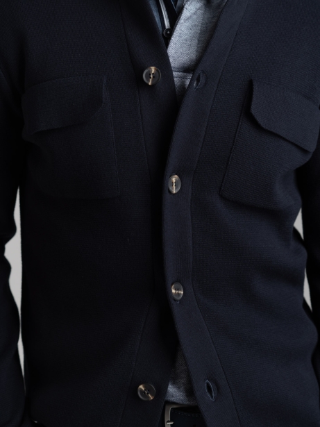 Maglia uomo modello giacca con tasche 2