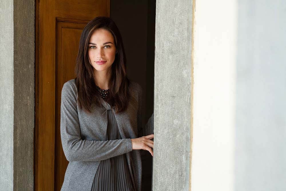 Maglioni invernali grigi