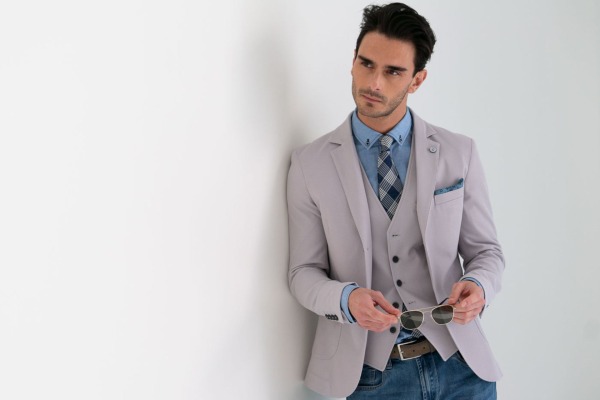 Outfit uomo da cerimonia: i segreti per essere un invitato perfetto