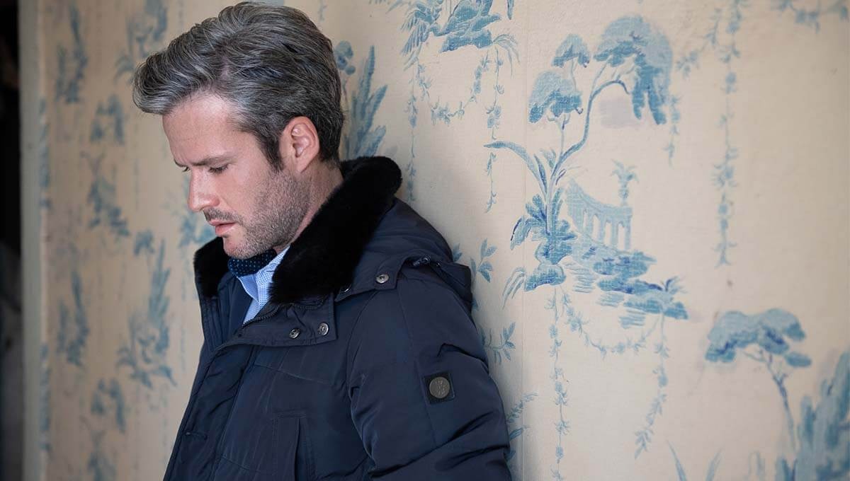 Come vestirsi eleganti con il freddo? Quando basse temperature ed eleganza “vanno a braccetto”