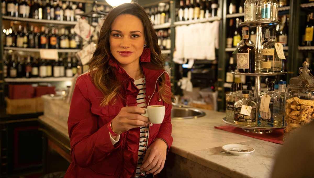 Outfit giubbino rosso: 3 idee per abbinare il colore della primavera 2019