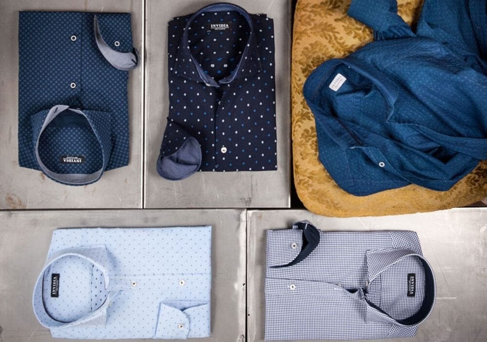 Come abbinare la camicia fantasia: la guida per un look perfetto