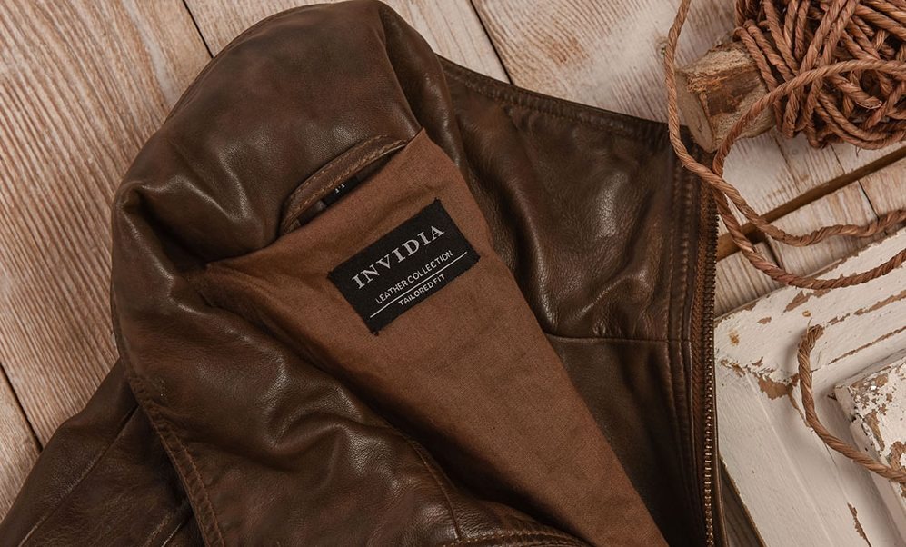 Come pulire la giacca di pelle: 5 idee per conservare il vostro giubbino