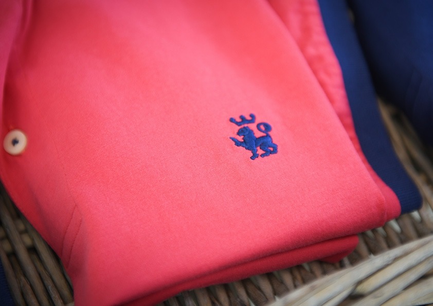 Polo uomo: quando il casual diventa la nuova eleganza