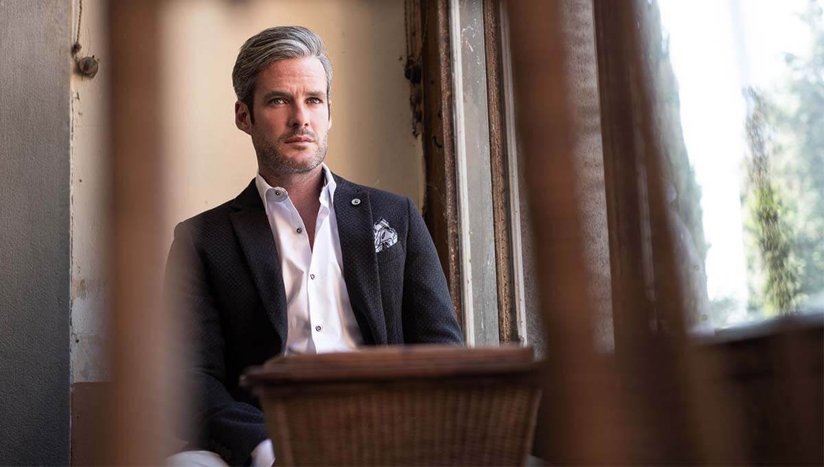 Come vestirsi a Capodanno? Tutti i consigli per un abbigliamento uomo perfetto